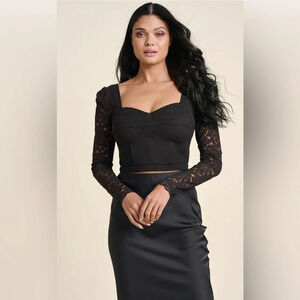 Lace detail top